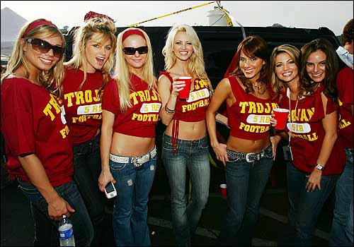 USC Tailgate Party Girls